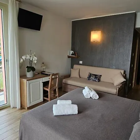 Meridiana 3* Bellano