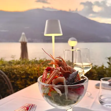 Meridiana فندق 3*