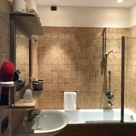 Meridiana Hotel 3*