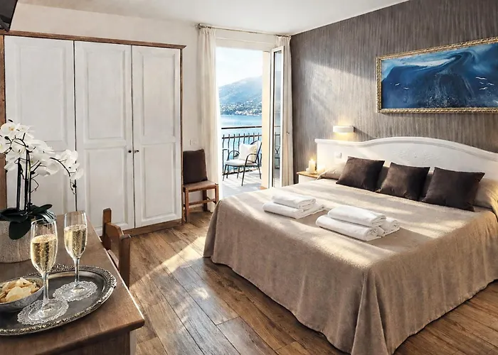 Meridiana בלאנו